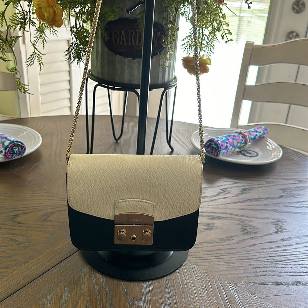 Furla Black and Cream Crossbody Bag EUC - Picture 9 of 9